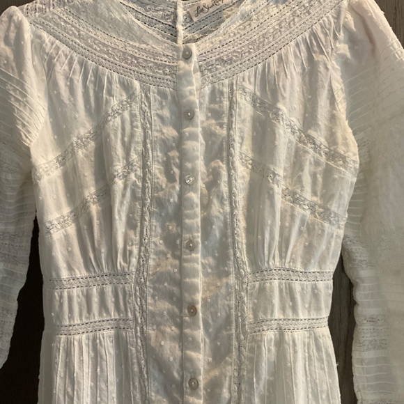 🔥LOVE SHACK FANCY ANTIQUE WHITE LAWN DRESS🔥 - Picture 4 of 14